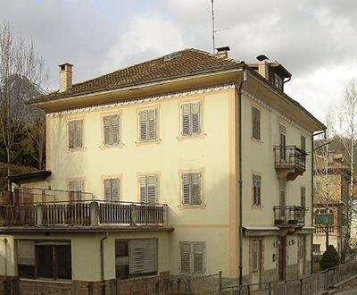 Val di Fiemme - Cavalese - Ex albergo Maraval